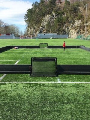 Safepitch froðuboltavöllur 3:3 10 x 15 metra vallarbygging