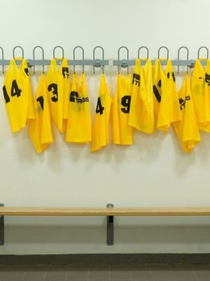 Tress gallabuxur, gular (stærð M) Sett með baknúmerum 1-15