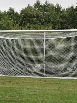 Fótboltamark 7 og 8 manna - Samþjappað. Dýpt að ofan 80 cm, dýpt að neðan 200 cm.