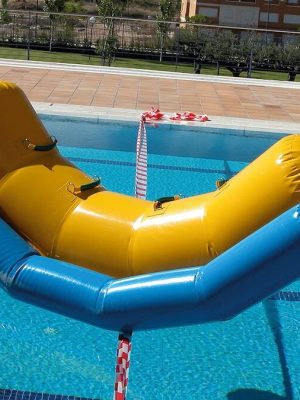 Risastór bananablað Lengd: 4 metrar, breidd: 1,5 metrar