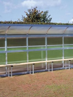 Leikmannaklefi Leikjarými 8-9 manns Breidd: 400 cm