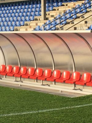 Leikmannaklefi Alfa 14 manns Breidd: 700 cm