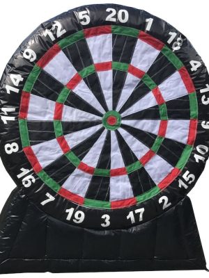 Uppblásinn fótboltaspilari. Inniheldur 5 fótbolta og þjöppu.