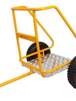 Vagn tunglbíls, L: 90 cm. B: 72,5 cm.